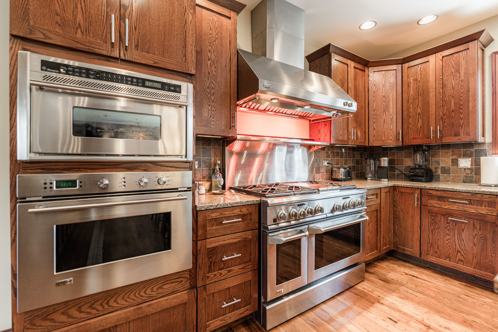 14N304 Highland Avenue