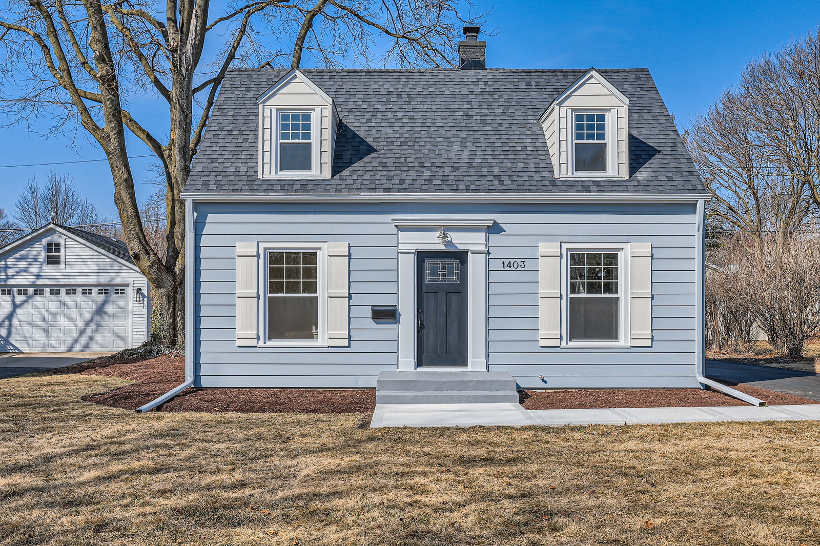 1403 S 5th Street