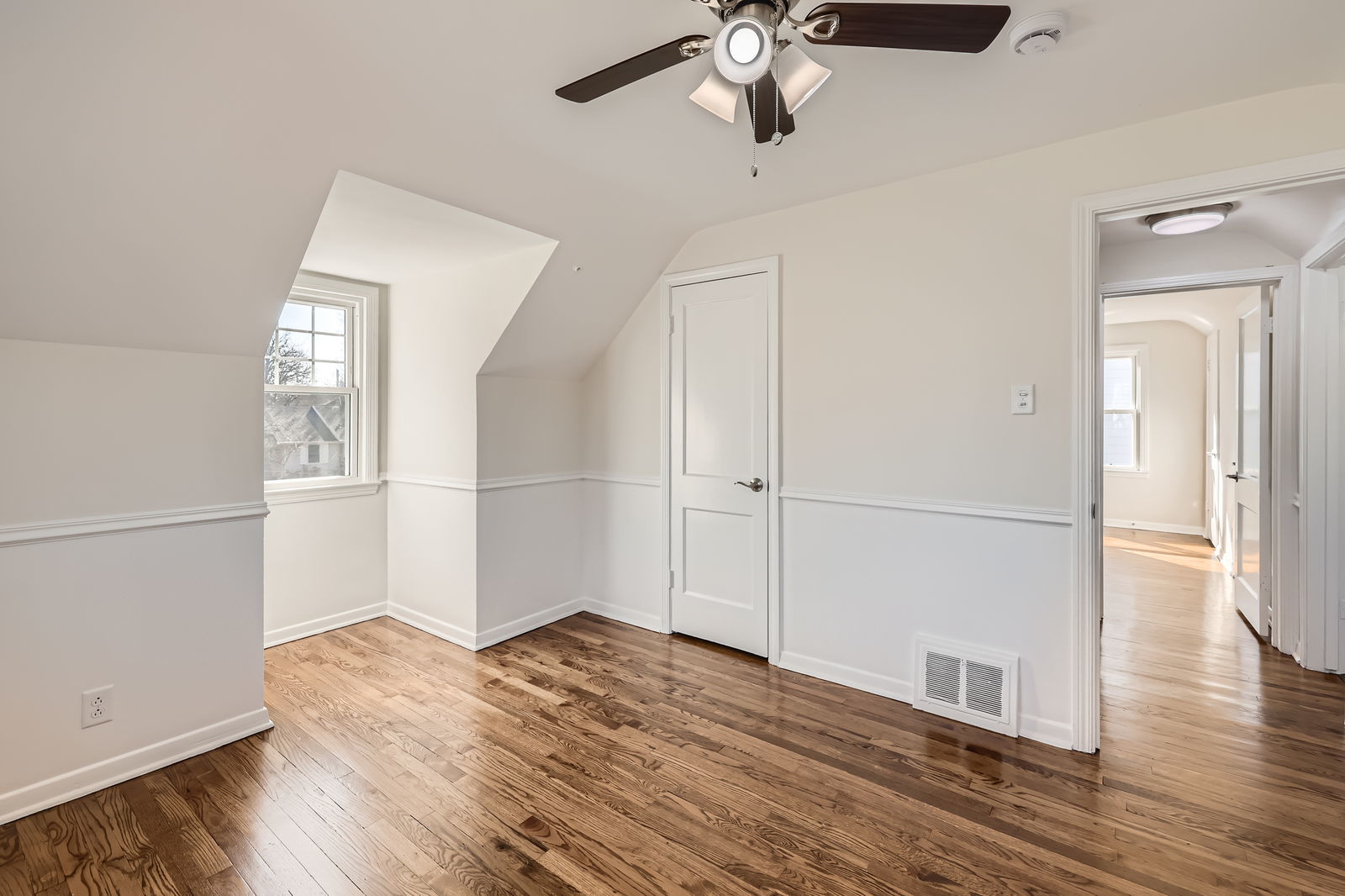 1403 S 5th Street