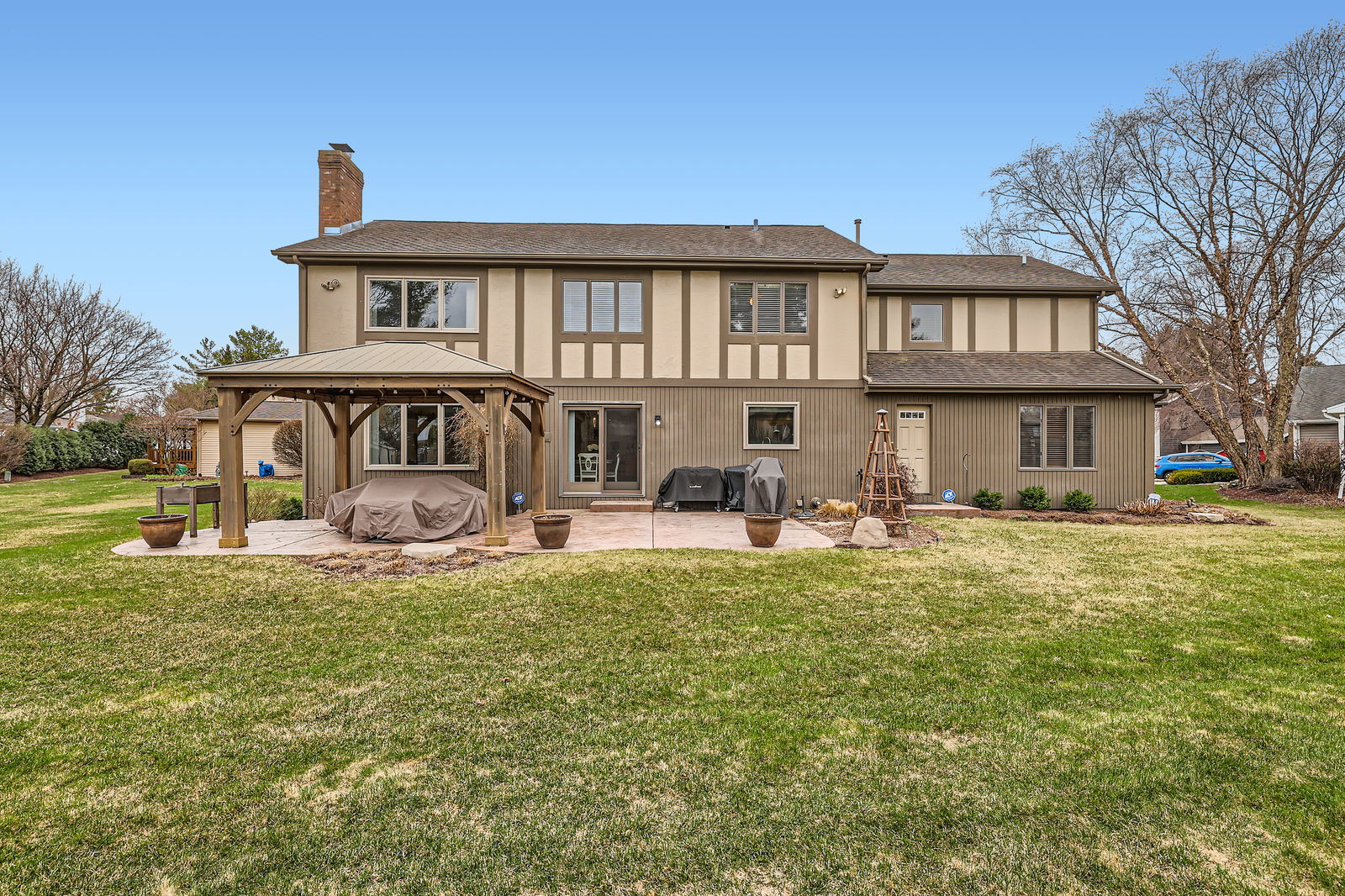 275 Coventry Court