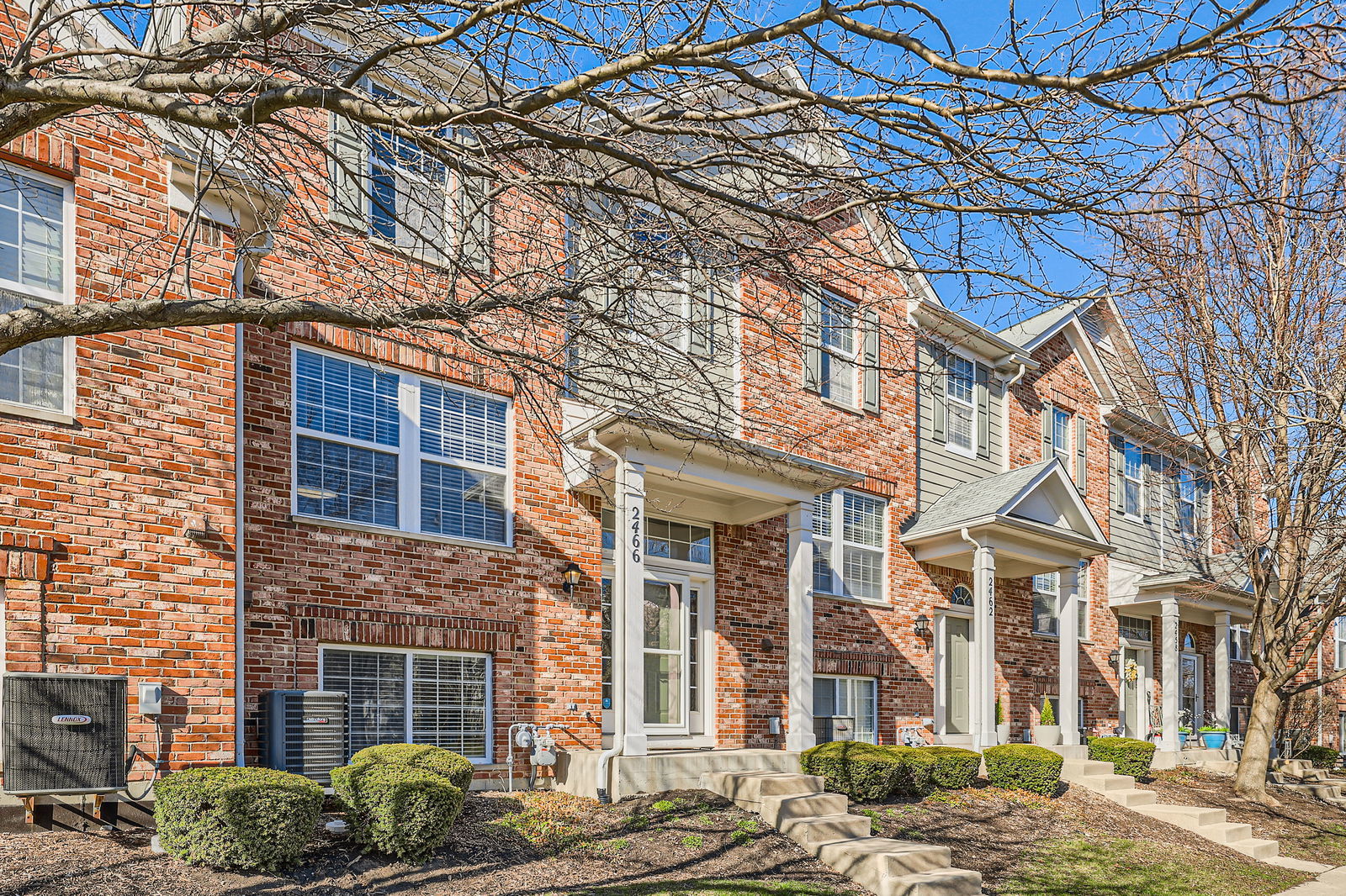 2466 Anna Way