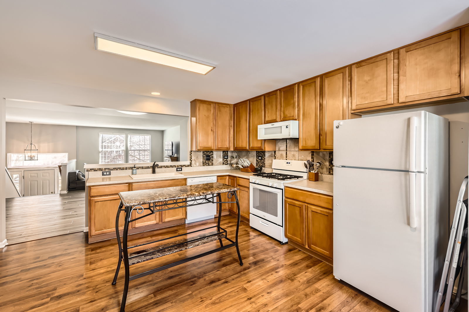 2466 Anna Way