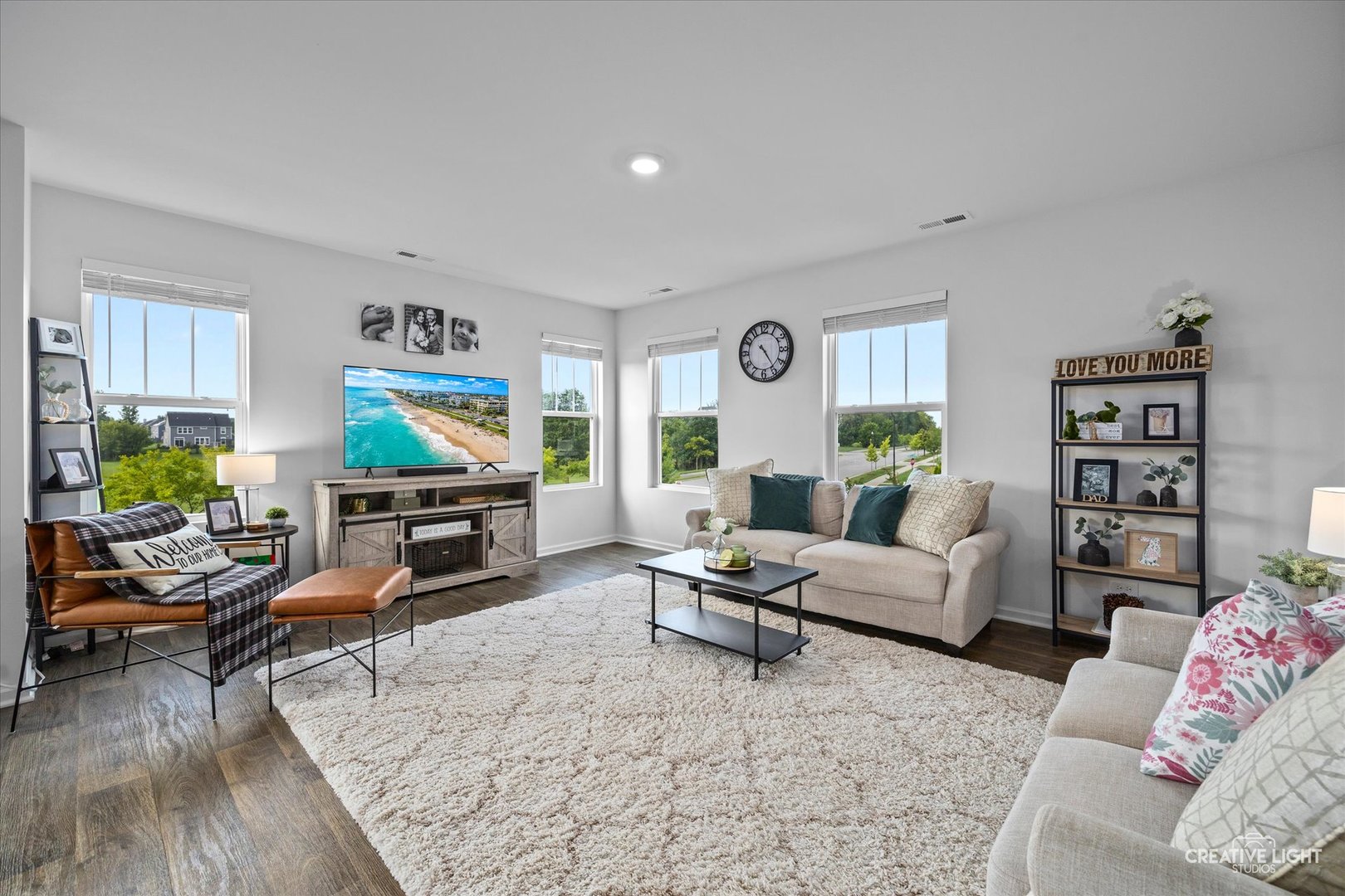 3836 Gansett Parkway