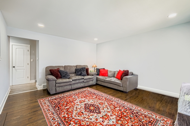 9008 Skokie Boulevard