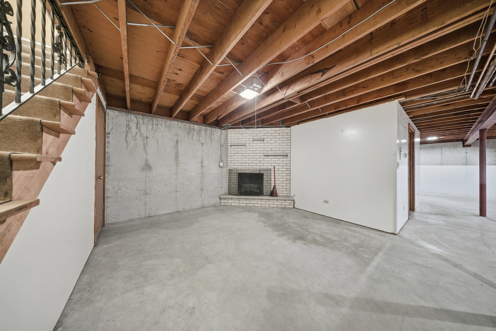 3805 Klasen Road