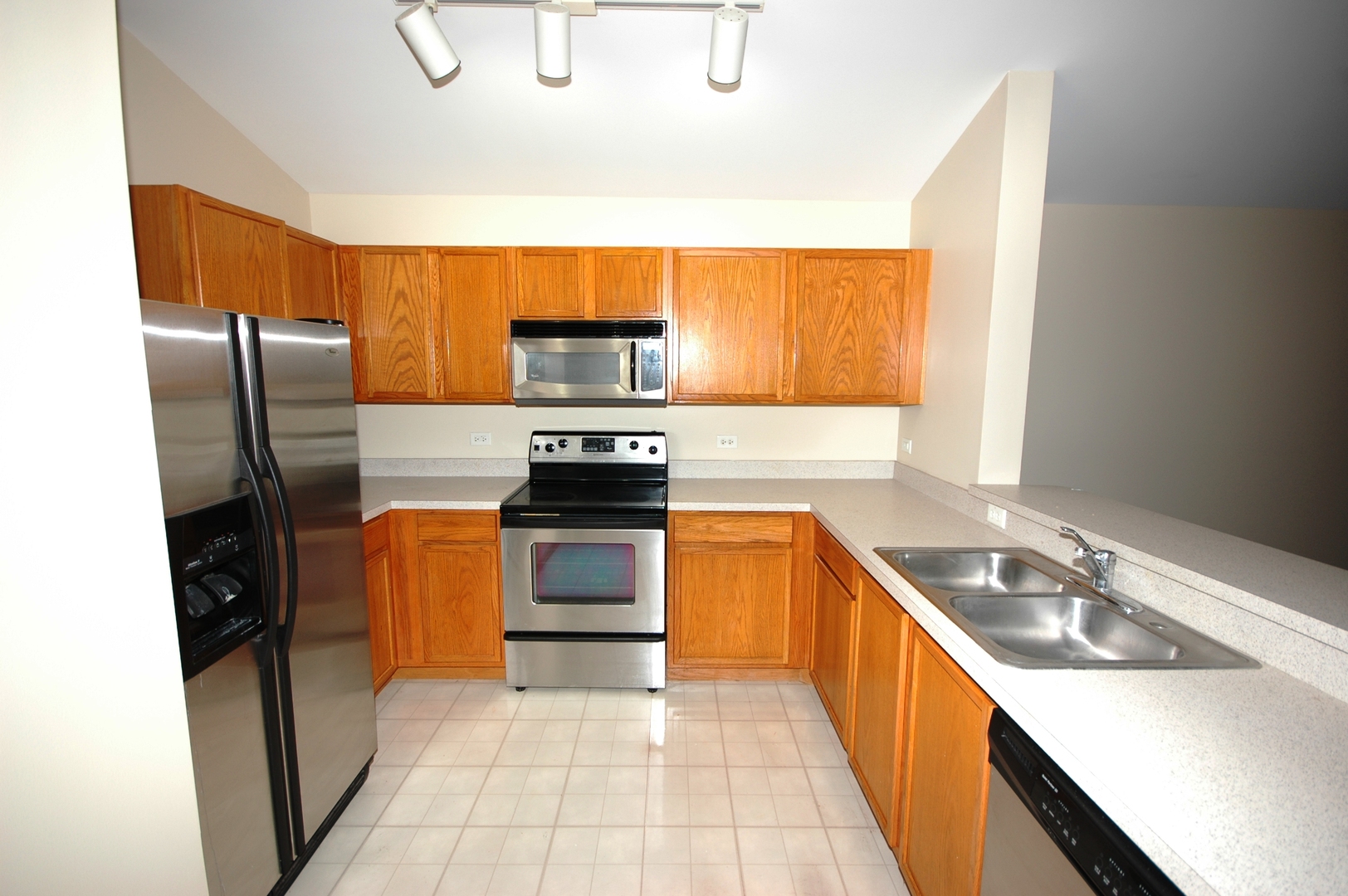 2327 Silverstone Drive Unit: 2327