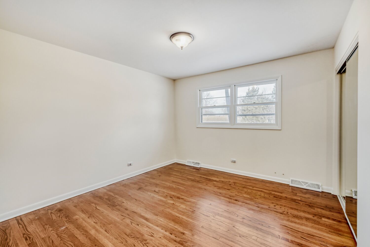 1630 Maple Lane