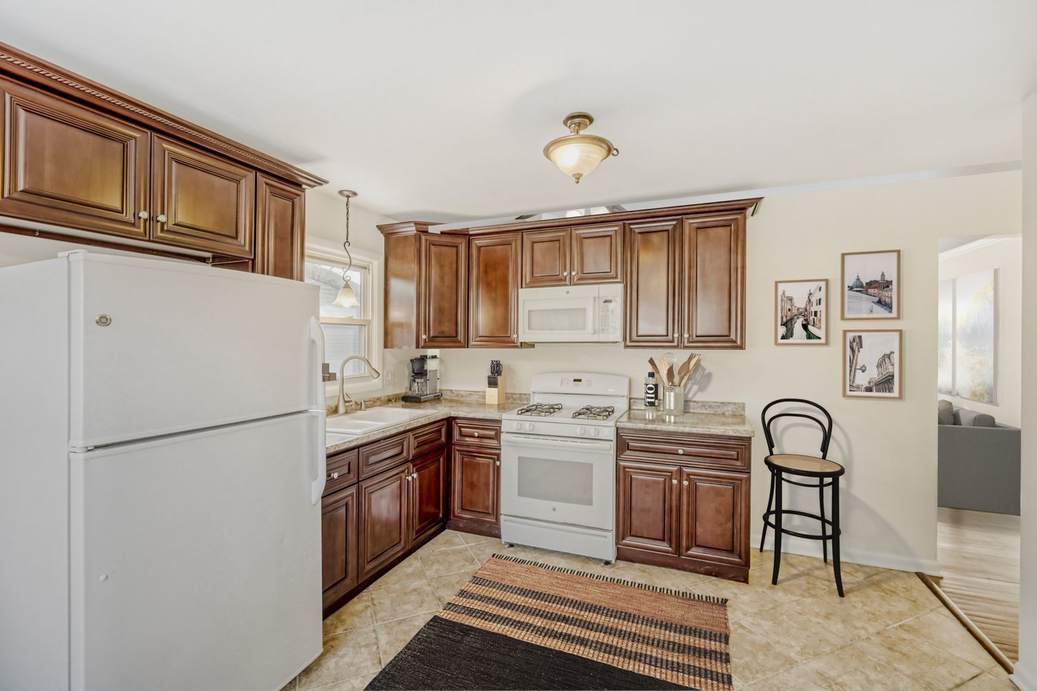 1630 Maple Lane
