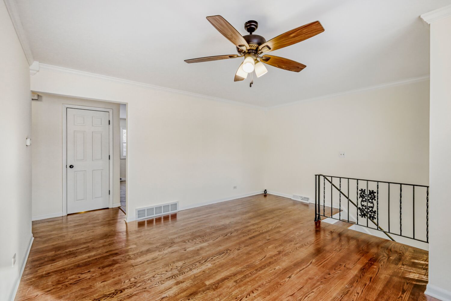 1630 Maple Lane