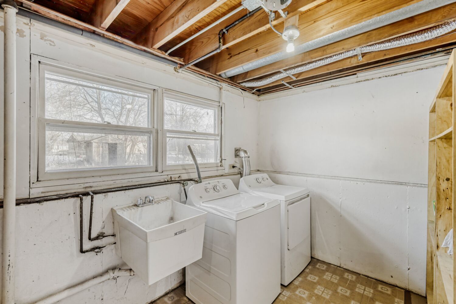1630 Maple Lane