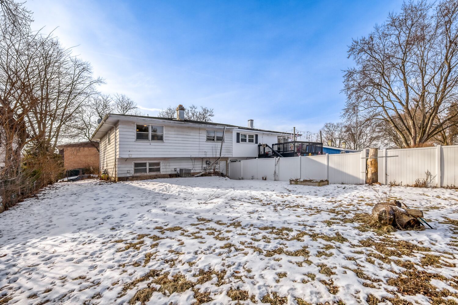 1630 Maple Lane