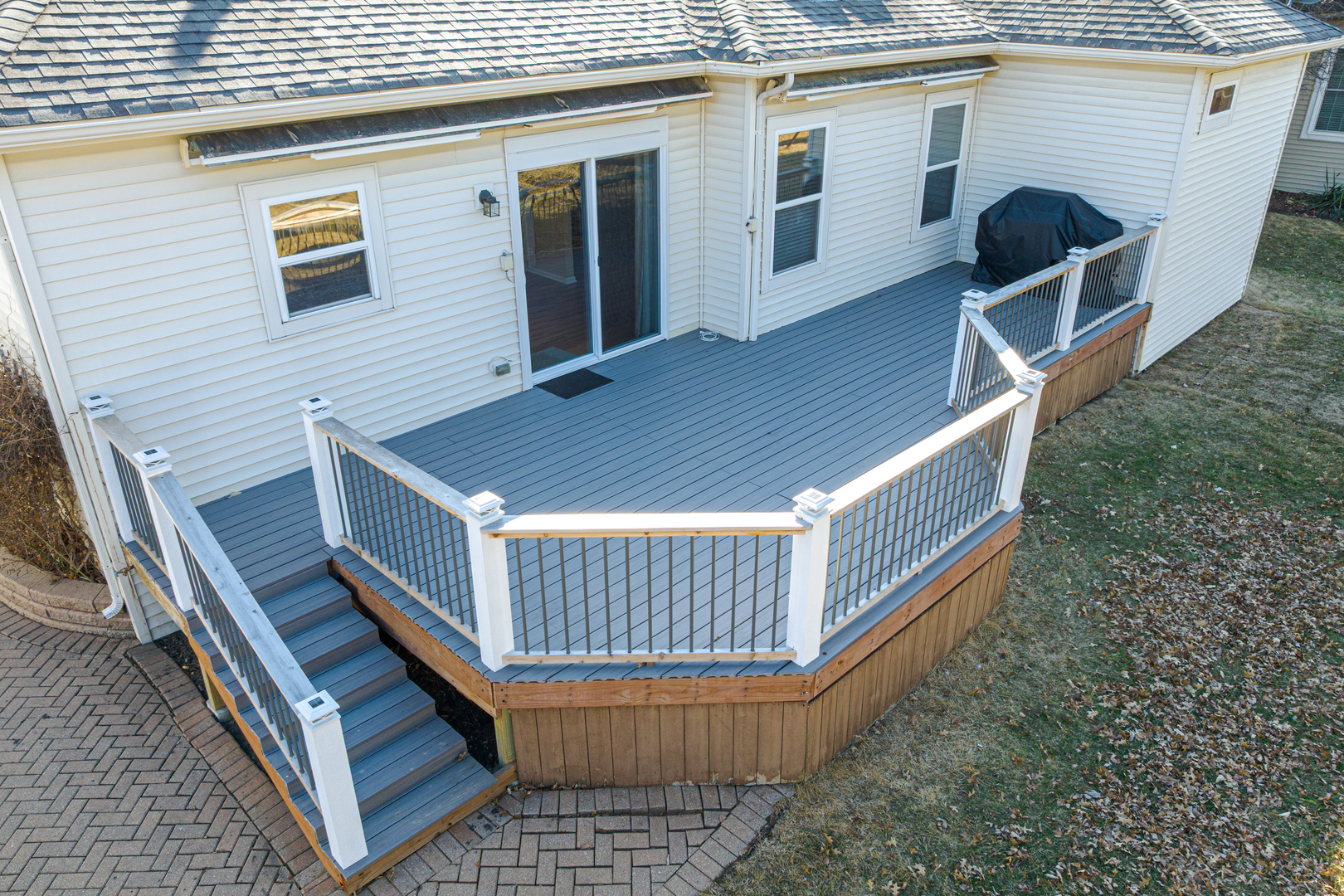 704 Lake Ridge Drive