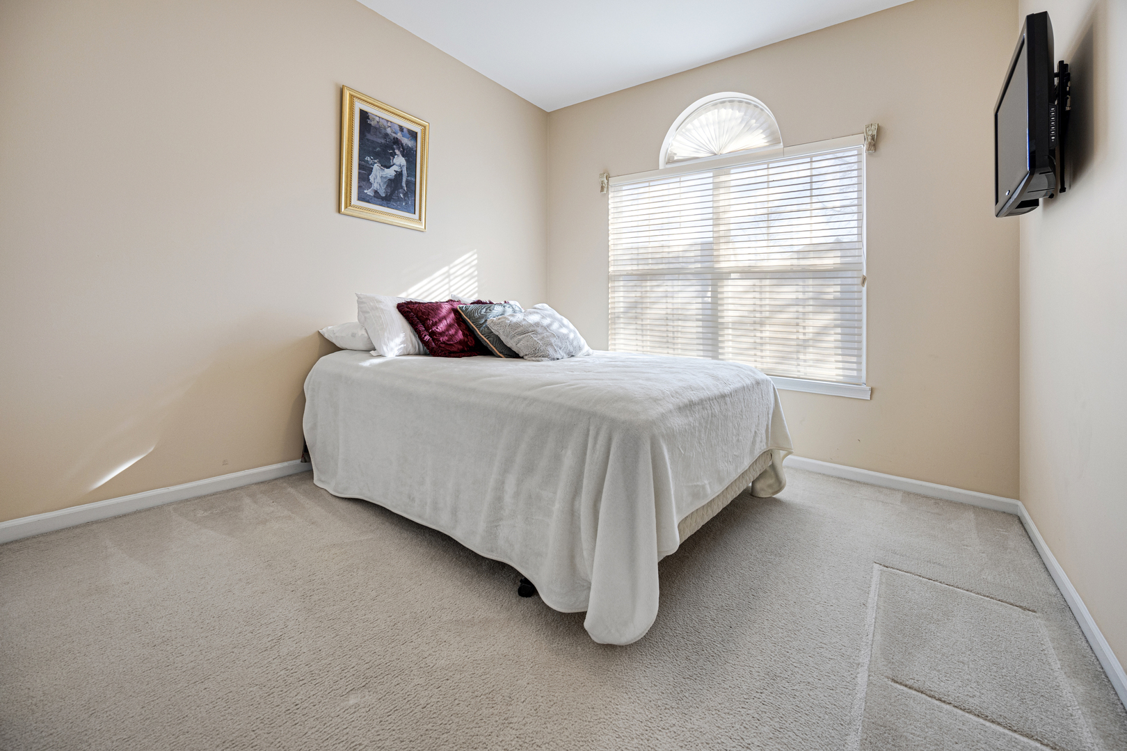 704 Lake Ridge Drive