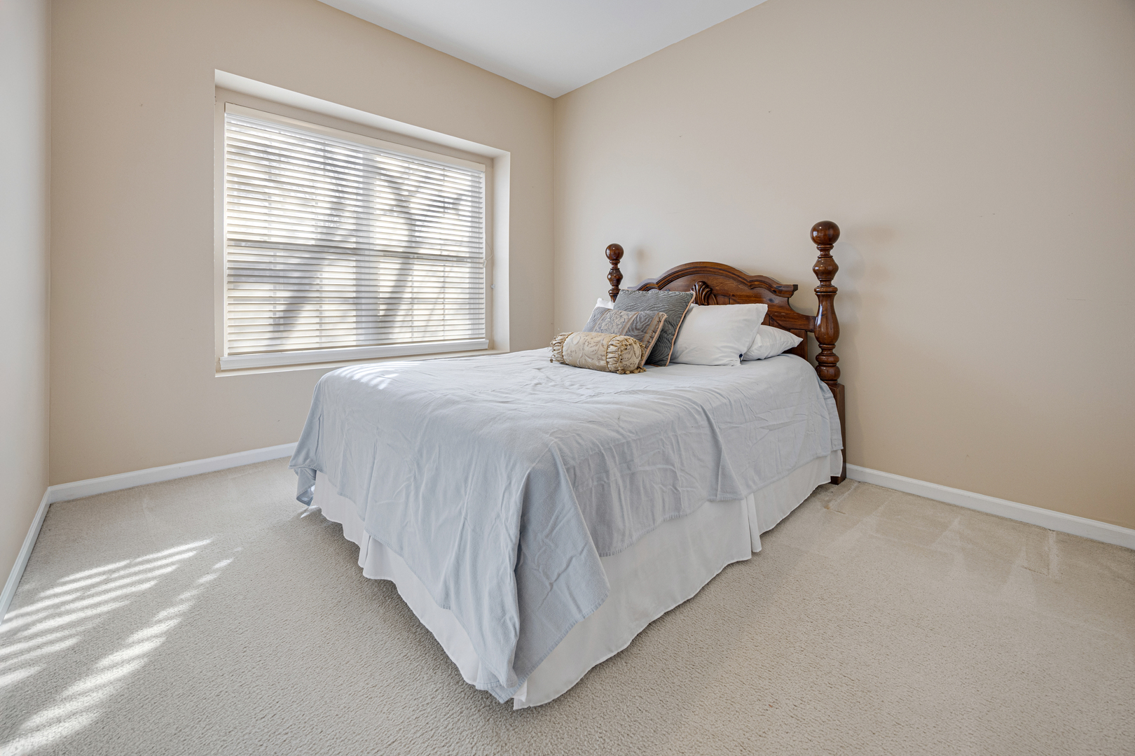 704 Lake Ridge Drive