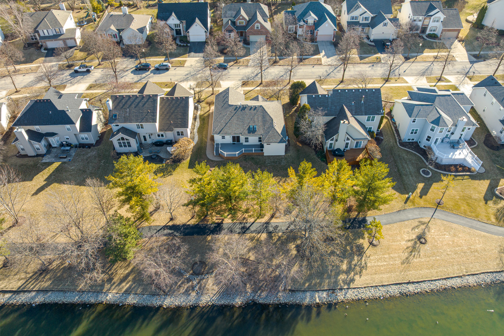 704 Lake Ridge Drive