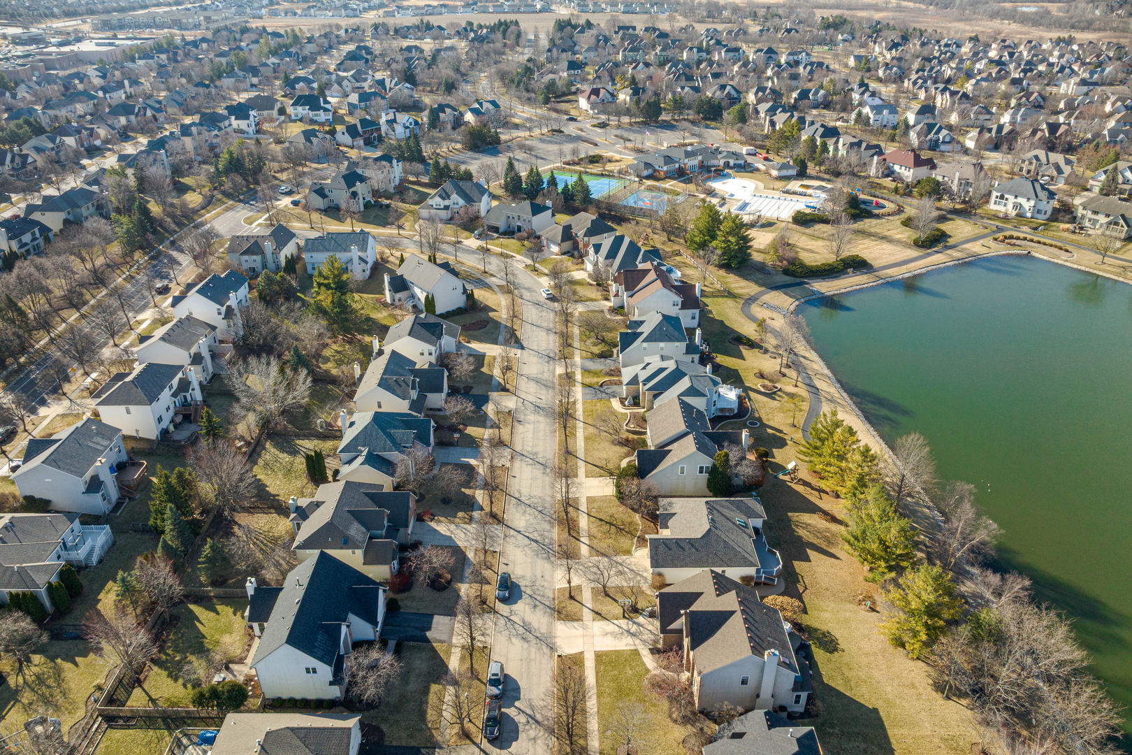 704 Lake Ridge Drive