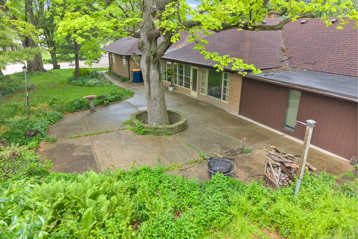 16 Greenridge Road