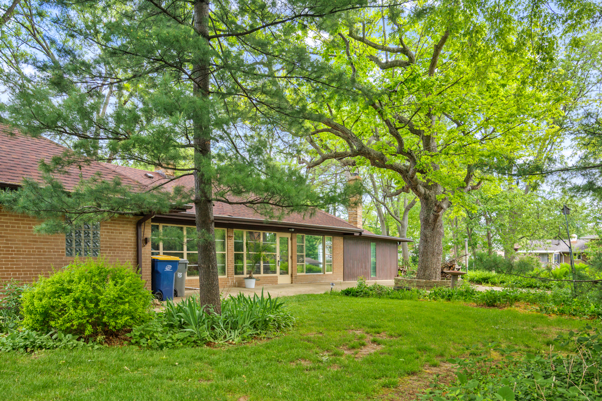 16 Greenridge Road