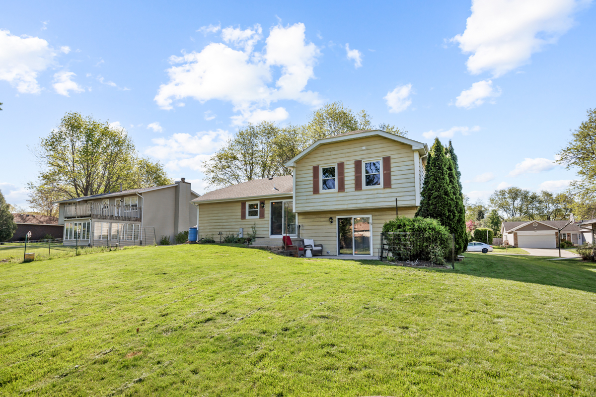 650 BUTTERFIELD Drive