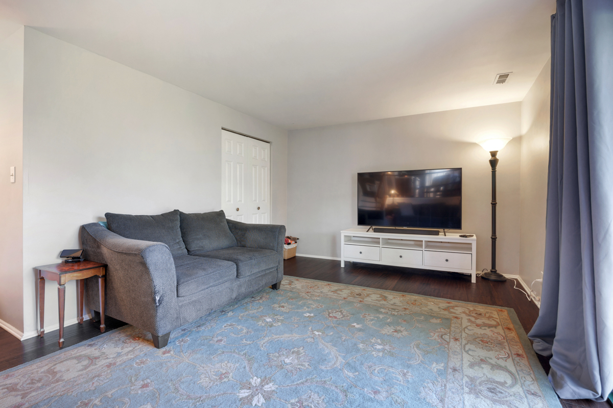650 BUTTERFIELD Drive