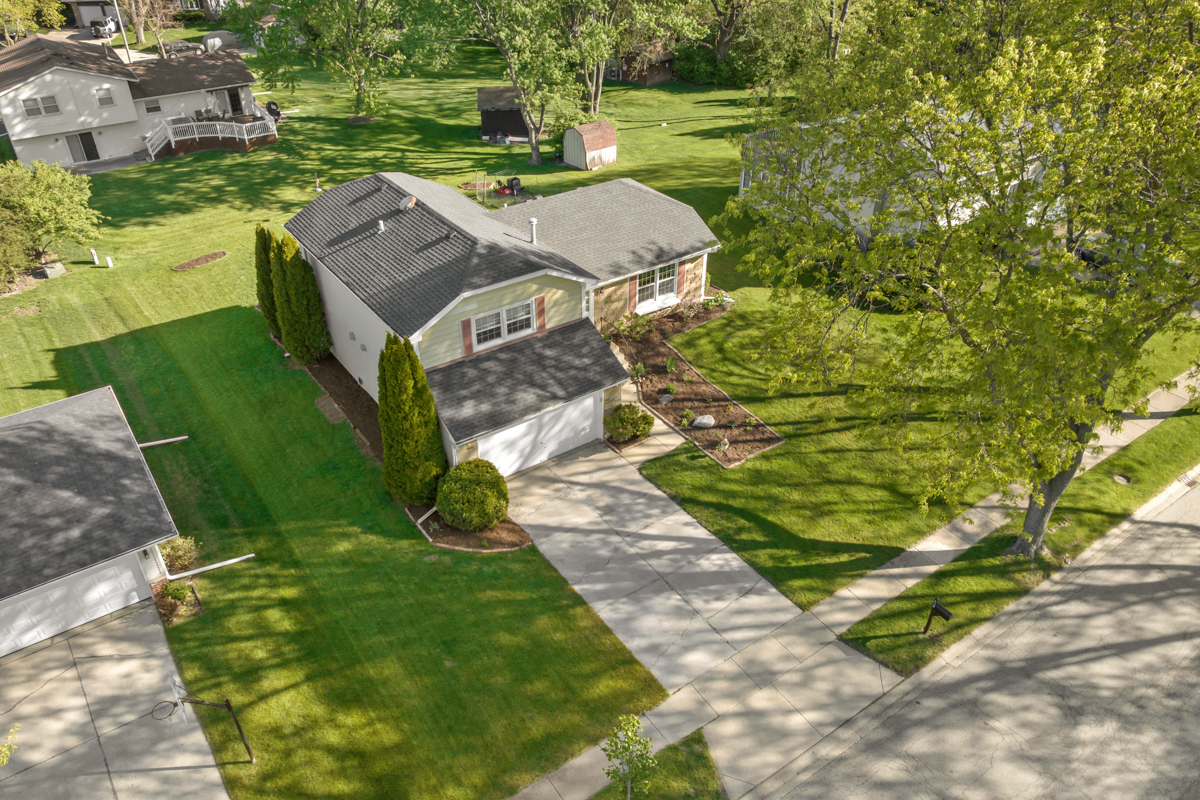 650 BUTTERFIELD Drive