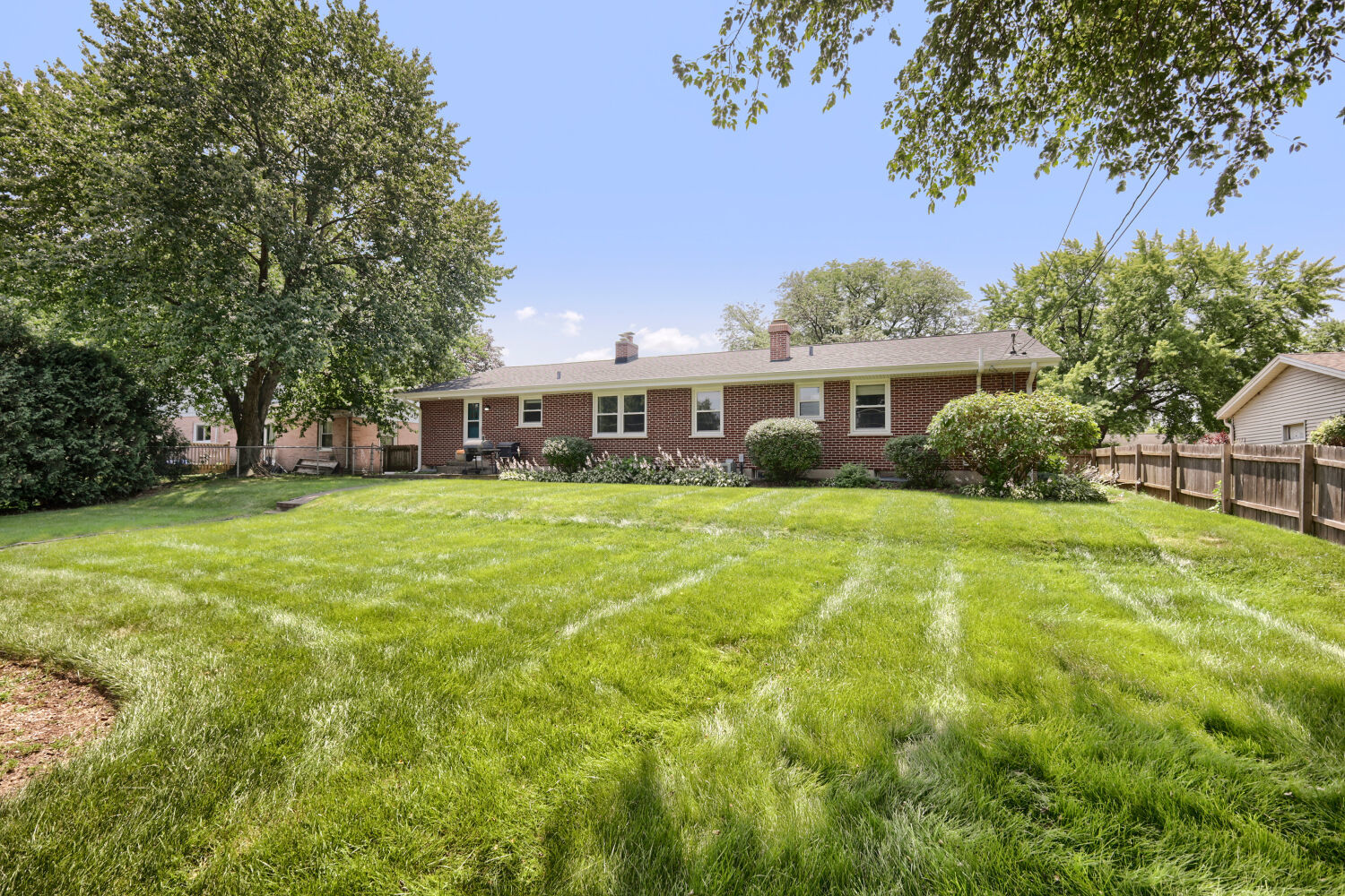 1434 Maple Lane