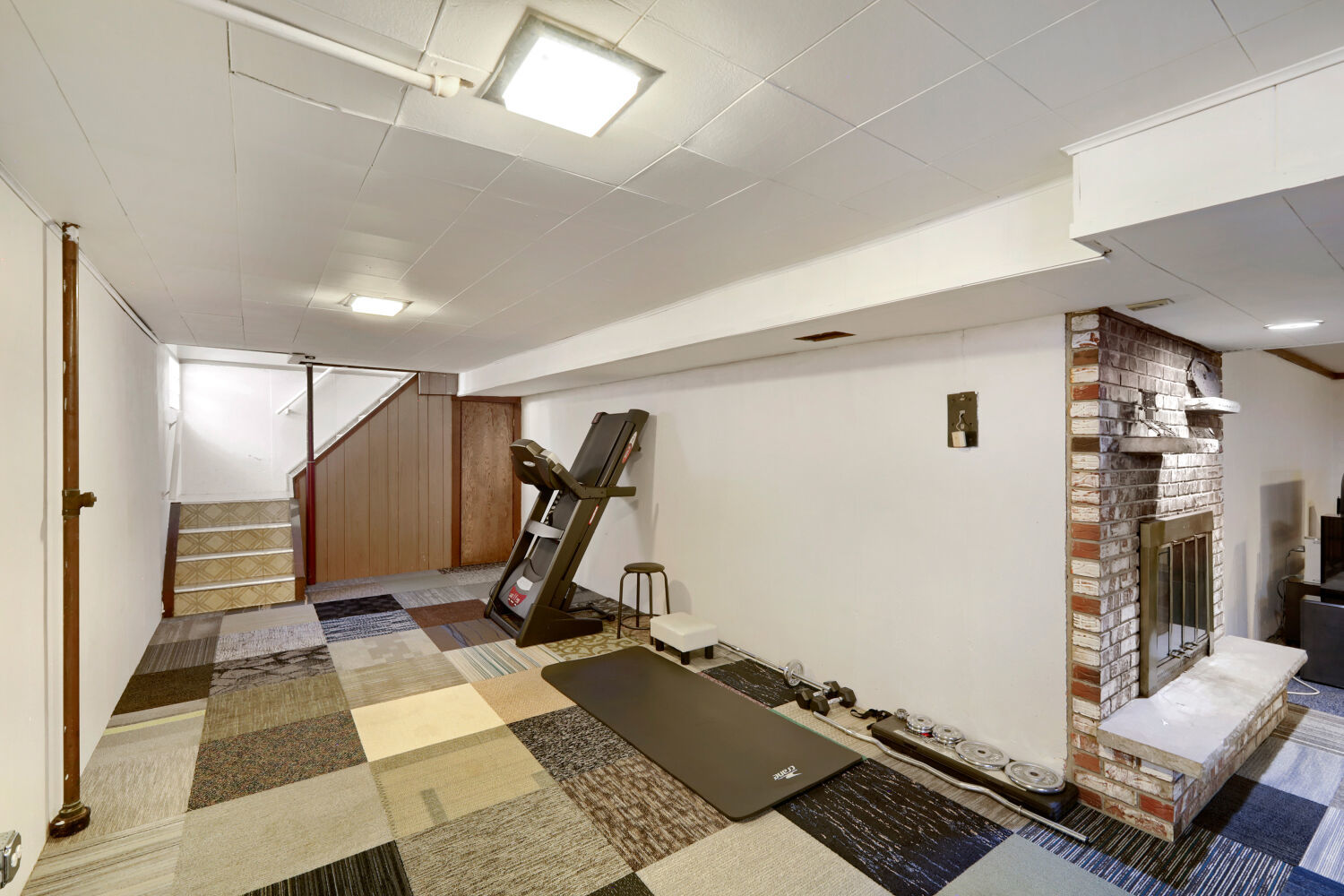 1434 Maple Lane