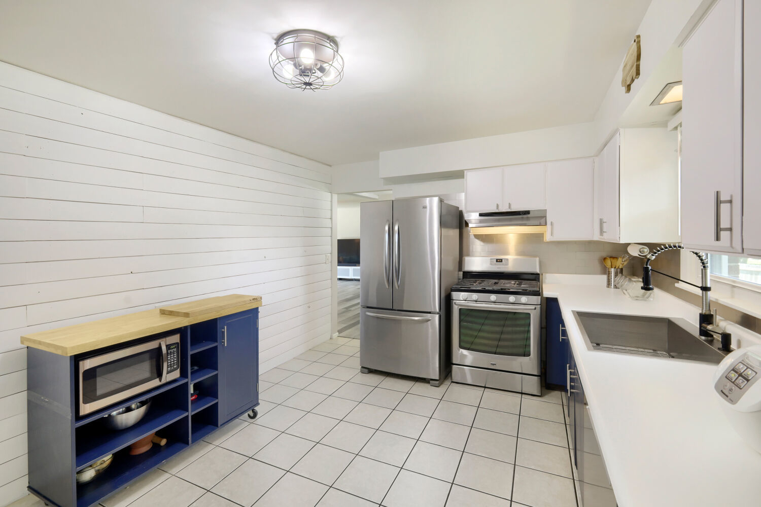 1434 Maple Lane