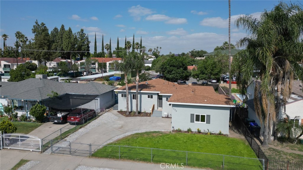 1430 Pepper Tree Lane