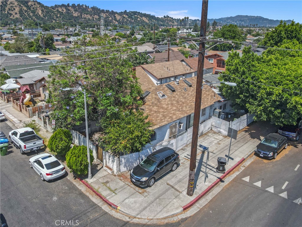 2697 Merced Street