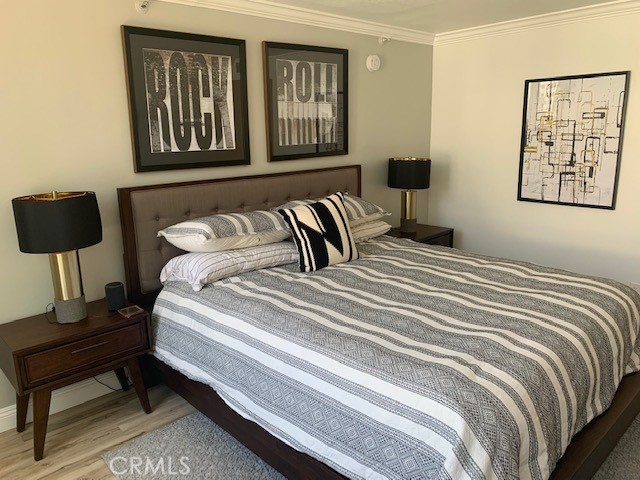 600 W 9th 906
