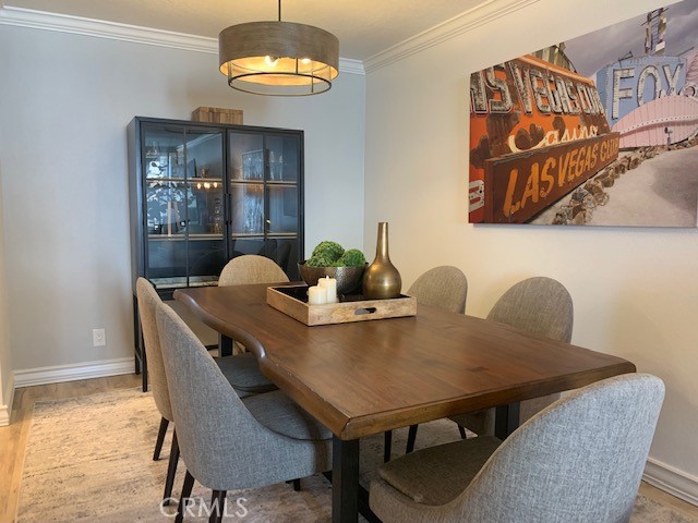 600 W 9th 906