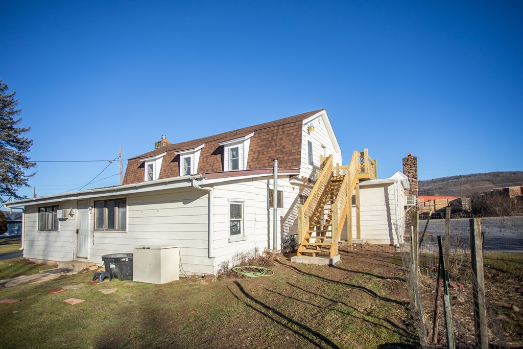 3026 South Main St
