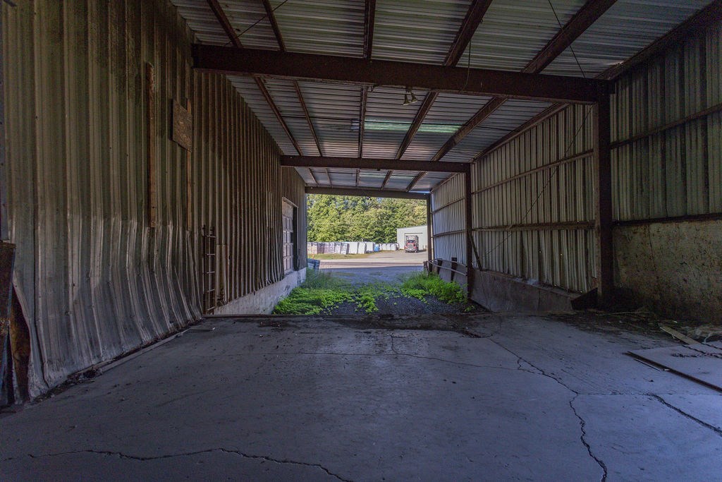 189 Commercial St