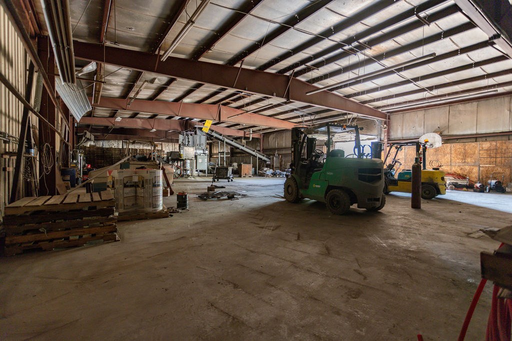 189 Commercial St