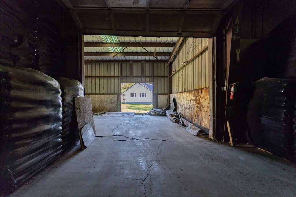 189 Commercial St