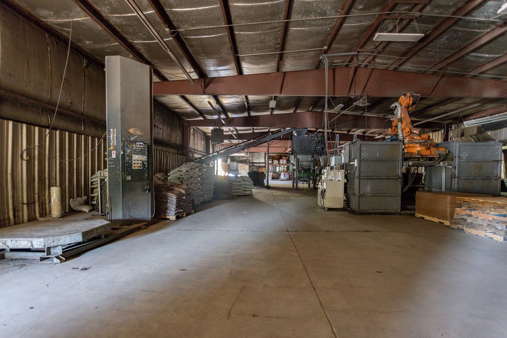 189 Commercial St
