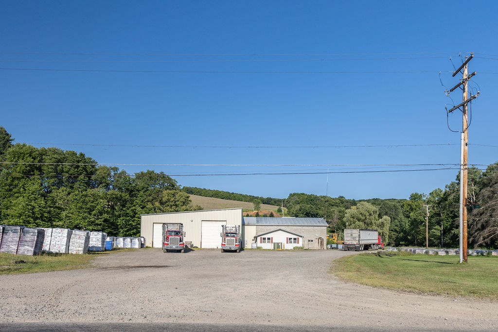 189 Commercial St