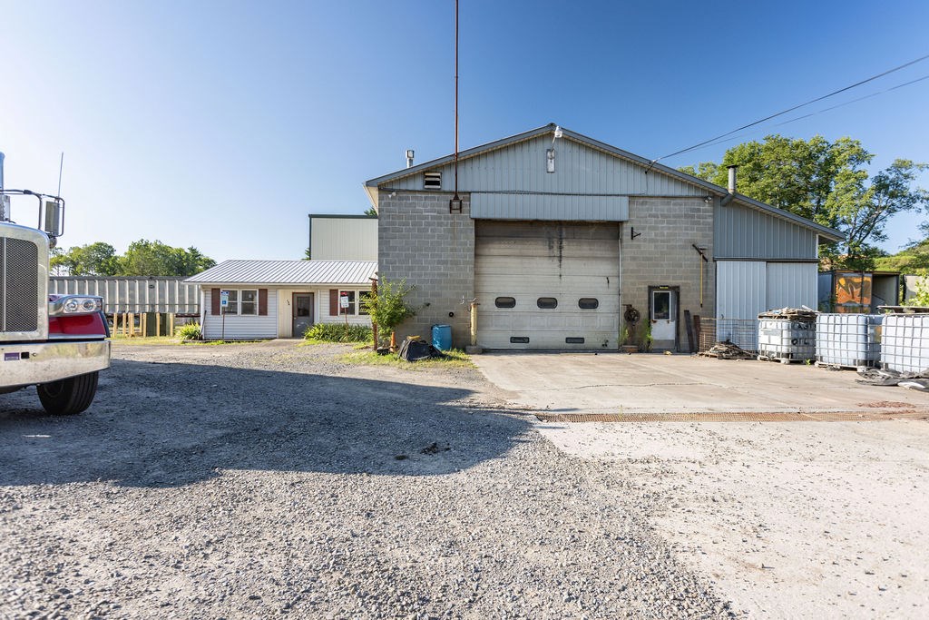 49 Outback Ln