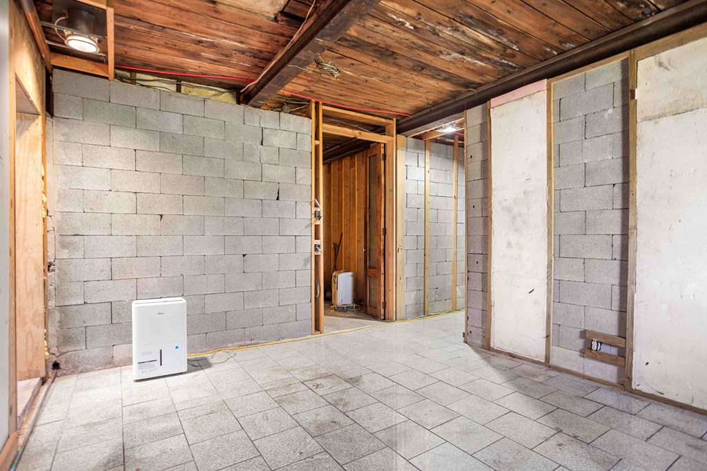 8269 Coryland Rd, Gillett