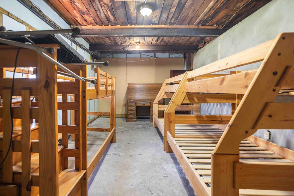 8269 Coryland Rd, Gillett