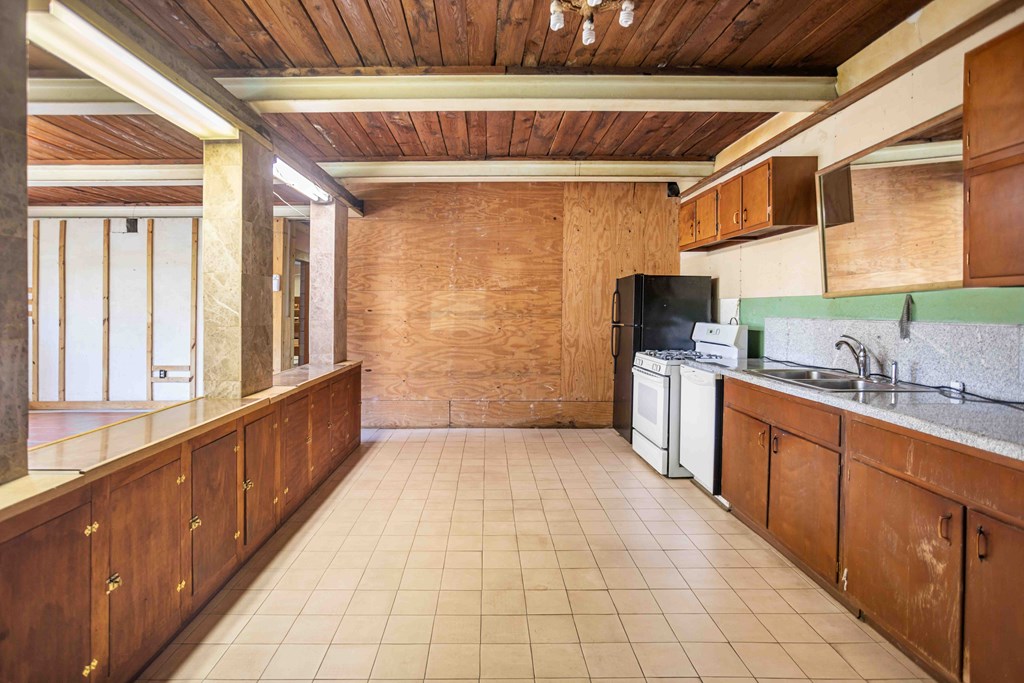 8269 Coryland Rd, Gillett