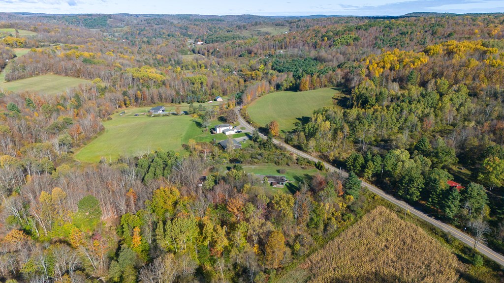 8269 Coryland Rd, Gillett