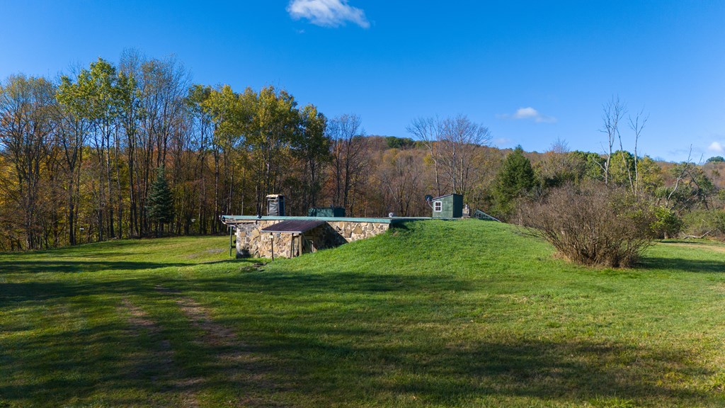 8269 Coryland Rd, Gillett