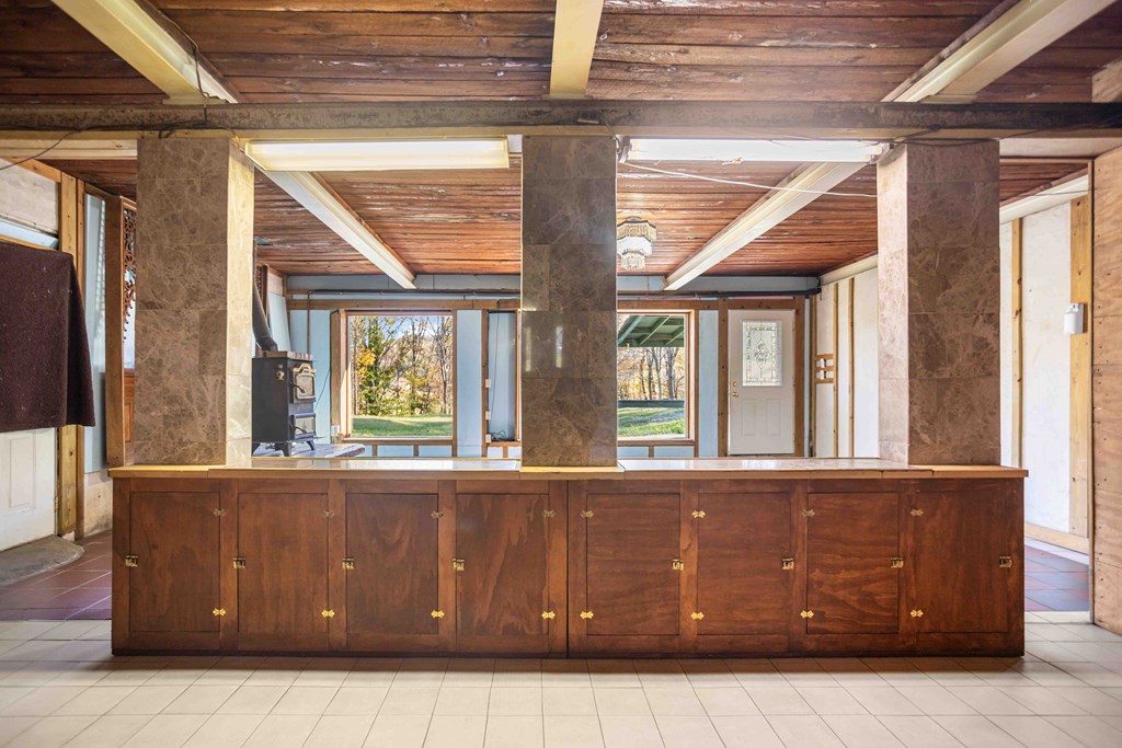 8269 Coryland Rd, Gillett