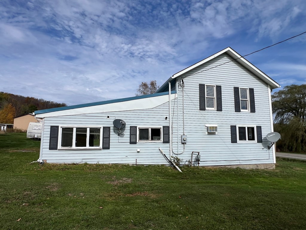 7129 Route 14, Canton