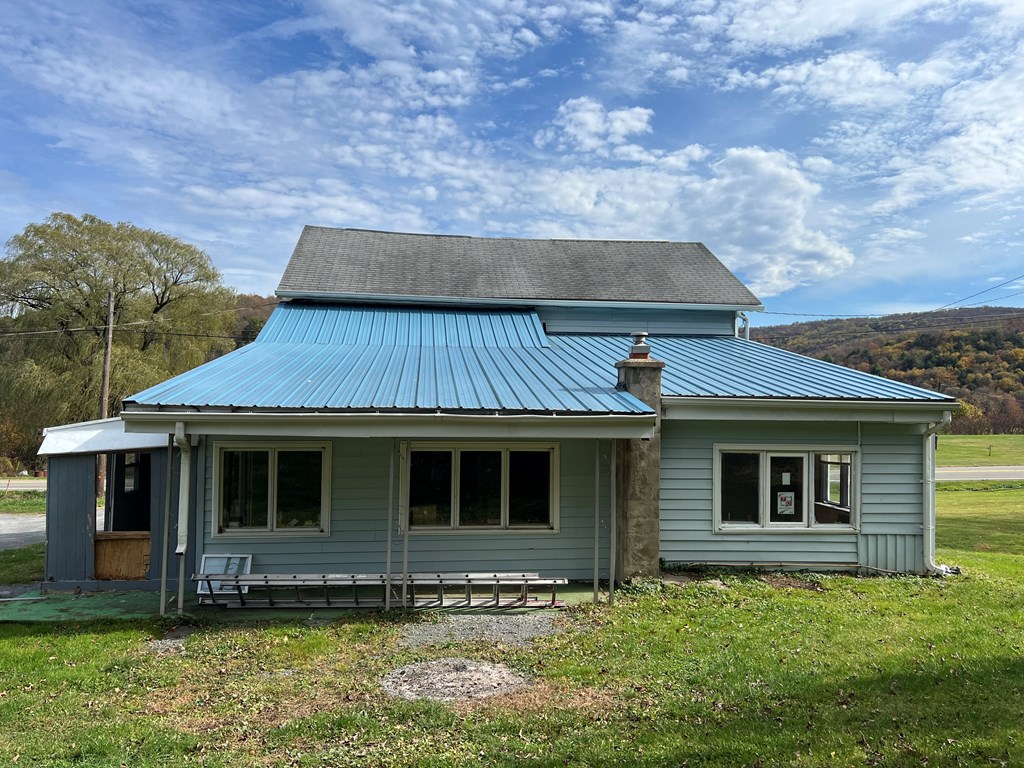 7129 Route 14, Canton