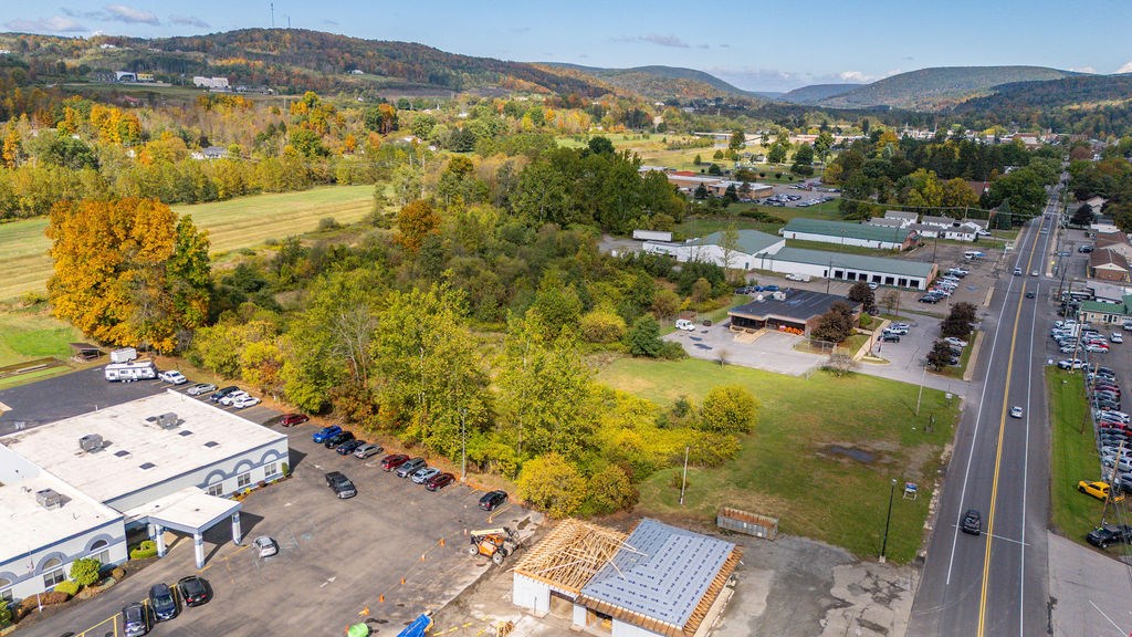 324 S Main St (6.64 Acres)