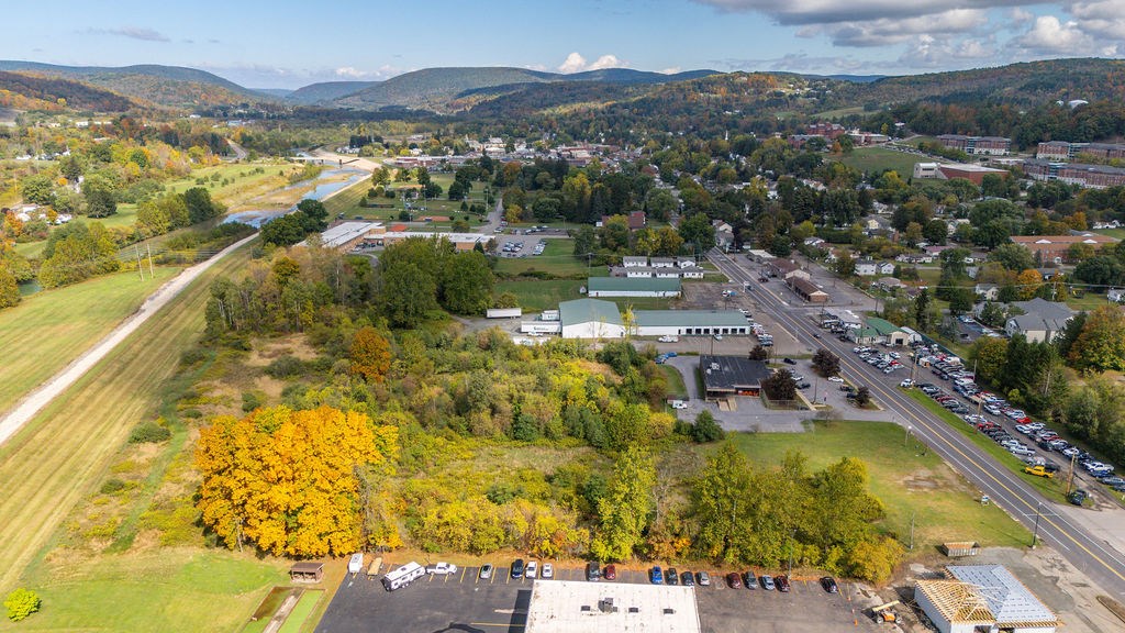 324 S Main St (6.64 Acres)