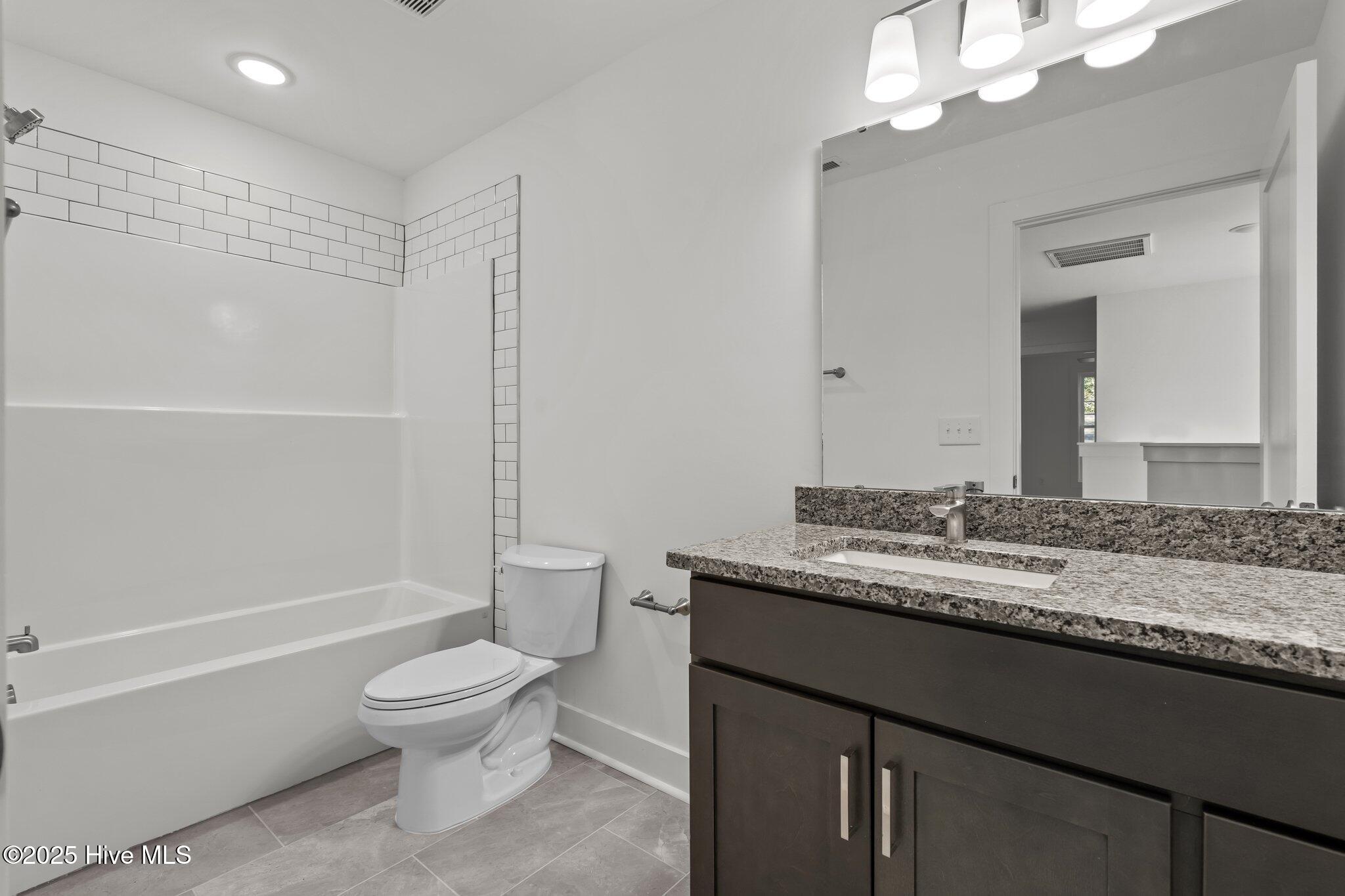 1350 Valley View Road